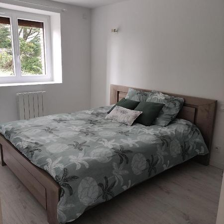Au Plaisir De L'Ivoie Chambre Double Le May-sur-Evre Exterior foto
